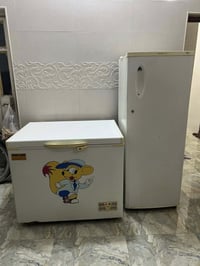 ثلاجه ومجمده • نظيفه • شارع ٤٠