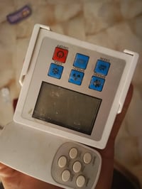 مبردة  للبيع مستخدمها اقل الموسم نضيفة كلش ب٢٢٥ وبيها مجال بسيط مكانها...
