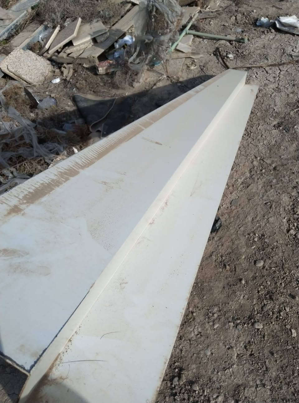 للبيع سواقي كرفانات  ***********
