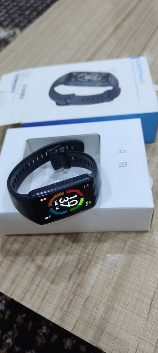 ساعة هونر باند 6 للبيع السعر 30 الف شحن تبقى اكثر من اسبوعين شرط اصلية.


**إذا كنت صاحب هذا الإعلان وتريد حذفه لأي سبب، رجاءا أرسل رسالة إلى الدعم الفني**