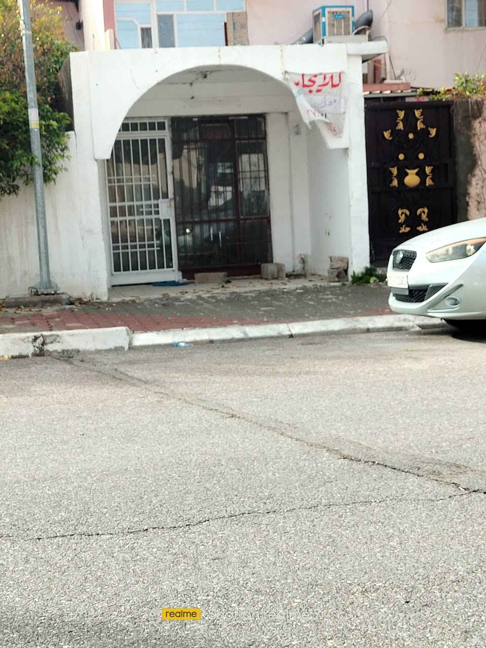 محل 4*7 م للايجار في شارع المدارس قرب صيدلية مشكاة قريب من الشارع الرئيسي سايدين سعر 175 الف.
***********
