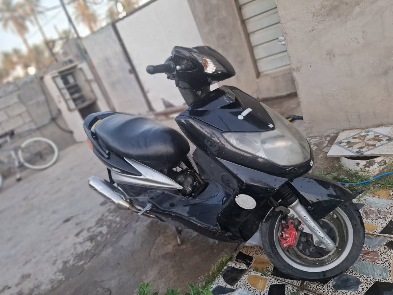 سلام عليكم
سگنس فحل  طلاعات 
للعلم الدراجه كابريتر 
ضفيره جديده مو تلزيگ
الدراجه كلش قويه 
بيها كلچات الامامي دوش 
والخلفي مامعروف بس قوي 
وبيها صالنصه وزه وطره حلوه 
وشمعه رياضي 
الباقي كله بلاد 
كلشي بيها شغال 
شلعه ومعدل قويه 
مكانها بغداد 
***********
موجود واتس ورصيد وماسنجر
