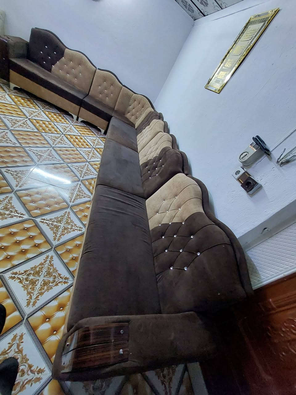 للبيع ديوان 7ونص
180 الف 
***********
