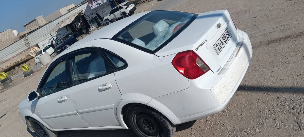 شوفرليت اوبترا موديل 2011، كير عادي
 ثلاثة قطع صبغ وشويه تعديل بارد بالسقف ابيعها عام صبغ،
 كير ومكينة وتدفئة كلها بشرط، ا
 تحويل ووكالة بشرط، سعرها 59 $ ومجال قليل، بردرش *********** --*********** اكر, نينوى
