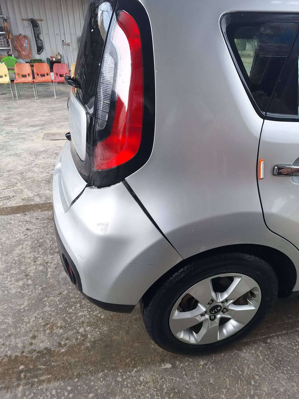 السلام عليكم
صول ٢٠١٩ امريكي محرك ١٦٠٠ جي دي اي ماشيه ٥٥ الف مايل رقم بابل انكليزي بأسمي دوشمة تخم تاير باتري جديد عنواني الكرخ السعر ١٢١ بيها مجال قليل الحادث موضح بالصور اي استفسار الخاص مفتوح او الاتصال على الرقم 
***********
***********
سيد عمار العلاق...
