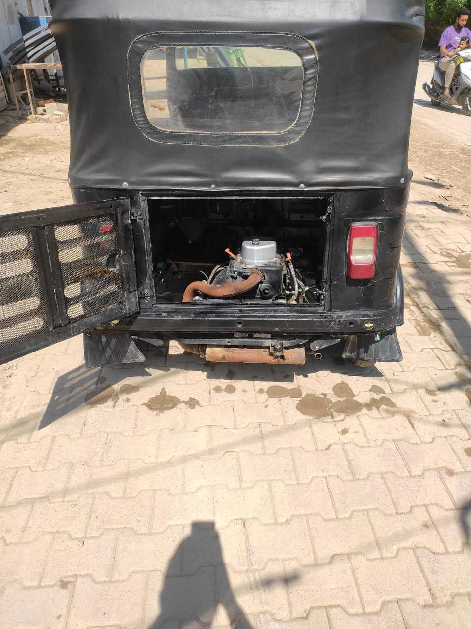 تكتك للبيع اوراق للترقيم كامله كمارك موديل 16المحرك *********** كايم السعر مليون او900 بغداد البياع الشرطه
