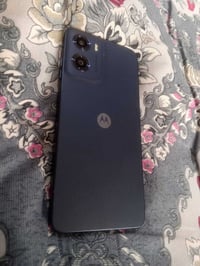 موتورولا • ١٢٨ • جديد