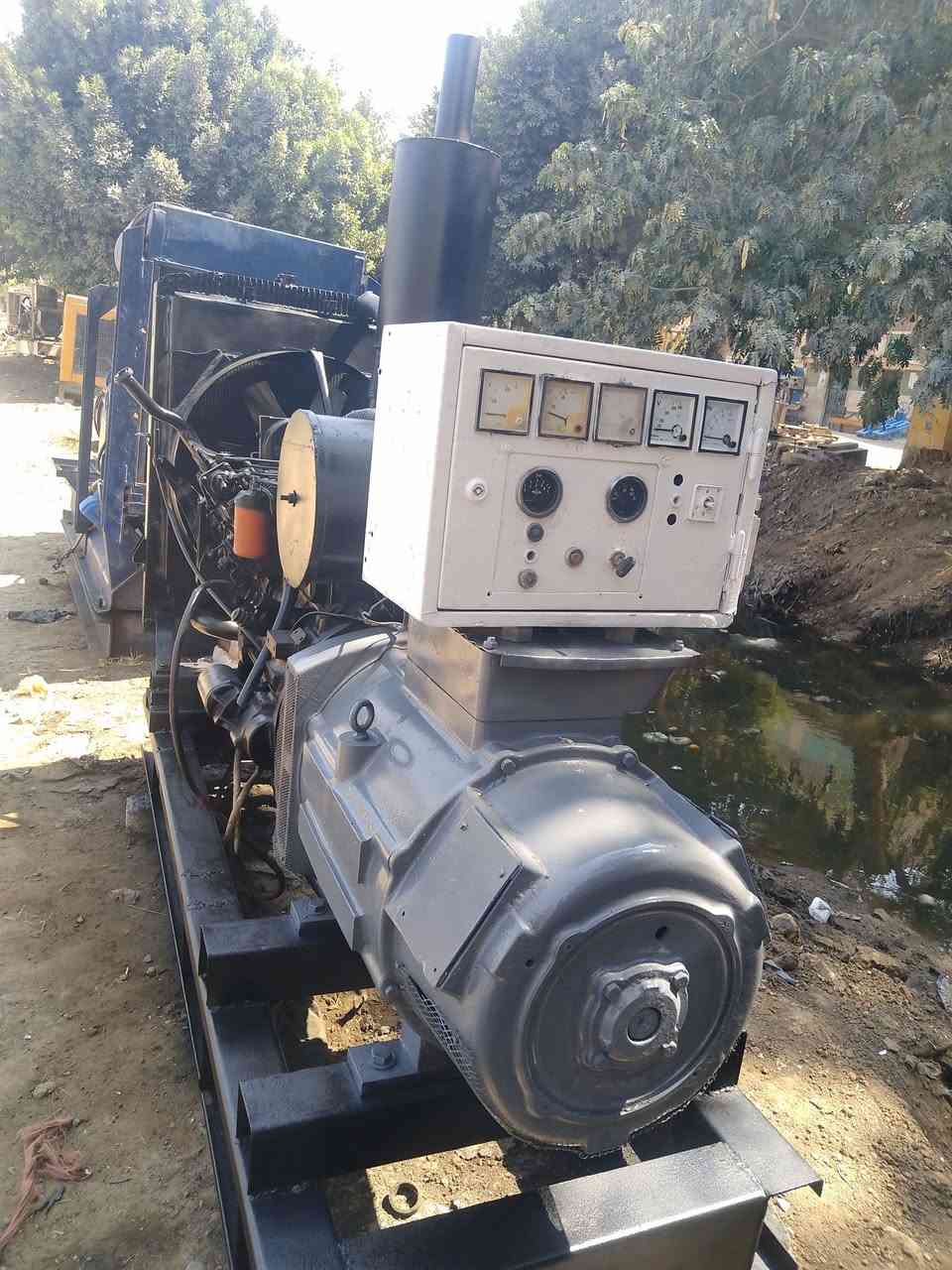 مولد كامنز 102 موبينة 110 kva تسليم على الحمل حالة ممتازة جدا للتواصل 01222842297 /01095543420


**إذا كنت صاحب هذا الإعلان وتريد حذفه لأي سبب، رجاءا أرسل رسالة إلى الدعم الفني**