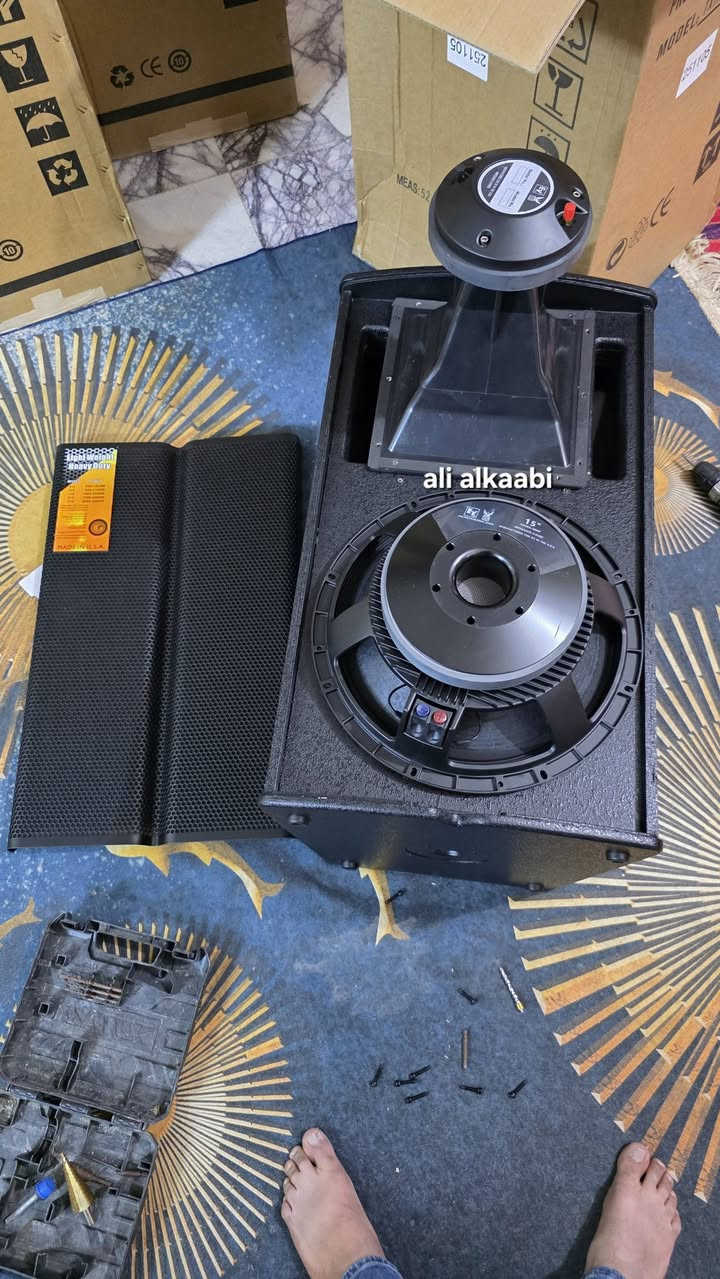 سماعات اي في Ev اعلى فئة بالسوك ٩٠٠ واط حقيقي
حجم ١٥ انج


**إذا كنت صاحب هذا الإعلان وتريد حذفه لأي سبب، رجاءا أرسل رسالة إلى الدعم الفني**