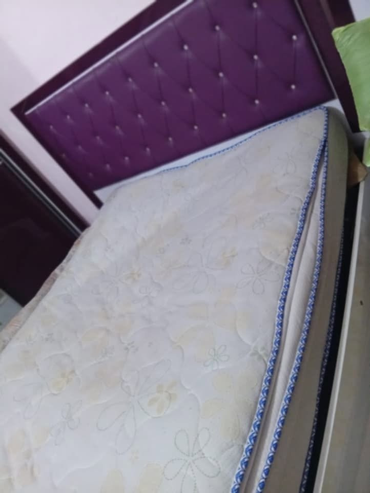 دوشك جربايه نفرين اسفنج نظيف سعره ٦٠ بي مجال ناصريه مركز مقابل النسيج


**إذا كنت صاحب هذا الإعلان وتريد حذفه لأي سبب، رجاءا أرسل رسالة إلى الدعم الفني**