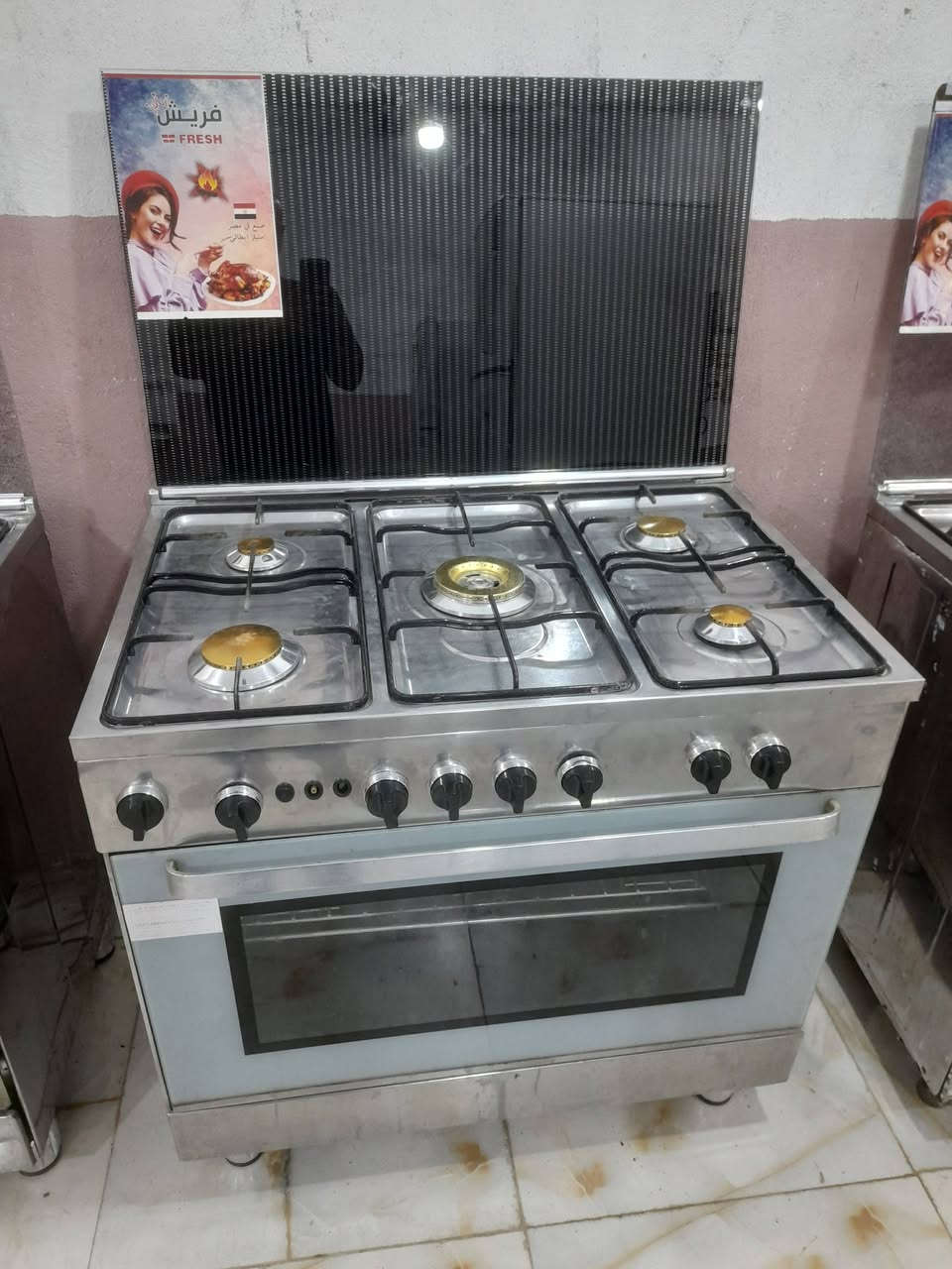 طباخات قريش و كريازي مصري باله مستخدم  شرط الفحص سعر طباخ ١٦٠ الف اخر ٤ طباخات الوجبه جايه من ٢٥٠ و فوك سعر طباخ اخر ٤ طباخات مكان حي رحمه الاولى عله طريق طيب مقابيل مقر شرطه تحاديه داخل فرع مكتب عقارات طيب جوه للستفسار تصال بل رقم *********** او واتساب

