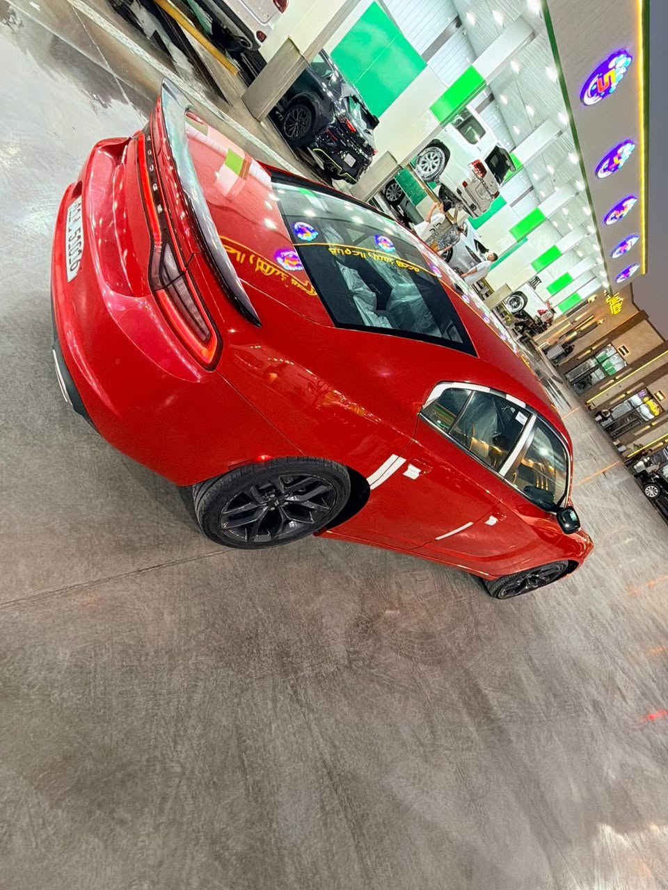 سلام عليكم.  ❤️ 

وينة ليدور نضافة ورخيص 

    

DODGE_GHARGER.     2022. 

سعر السياره.239$$     ))

__المواصفات___

     

*كشنات  خزن و كهرباء وحار بارد 

ستيرن تدفةة

*كشن حضن رياضي

*شاشه كبيره رياضيه 

    سستم صوت بلادي 

  *اوبشنات رياضيه 

*محدد السرعه

*تشغيل عن بعد

*ويل كب 20 

*كامره خلفيه دواره

*حساسات

*شاشه كار بلي

*كشافات ضباب

*مرايا متحسسه للاضاءه العاليه

*دخول ذكي بصمه 

هواي بعد بيه مواصفات

——اضافات——-

منظومه زنون عالي  اصلي شرط // ثلجيه

بيوجكترات. زنون 

سياره نصبته احله من الصور تجي وشوف سياره جديده بمعنى كلمه ادامه عليه من شركه صدر جديد بمعنى كلمه  اي نقص مابيه 

___

____

((حادثه بارد فقط      بدون دواخل      ///صور حادث موجوده  ويه صور 

السعر 239وبيه مجال 

مكاني بغداد🏨🏨بحي اور 

للاستفسار ***********
