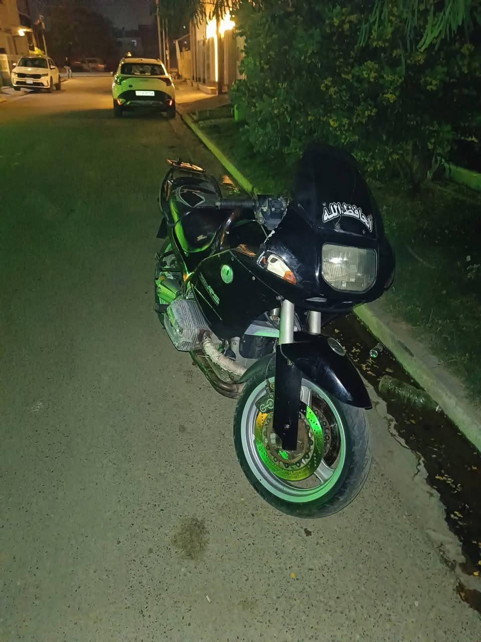 كوم حديد BMRS 1100 محرك تك خانه ويحتاجله كير ابيع كوم حديد 250 الف بغداد حي جهاد
***********
