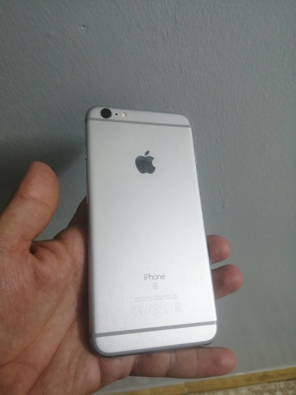 ايفوان لبيع 6 بلاص اس يعني اي برنامج ينزل
جهاز جديد وأي فاي شغال
كاميرا دمعه فول تصوير مالهن
السعر ٥٠ وبيه مجال ***********
