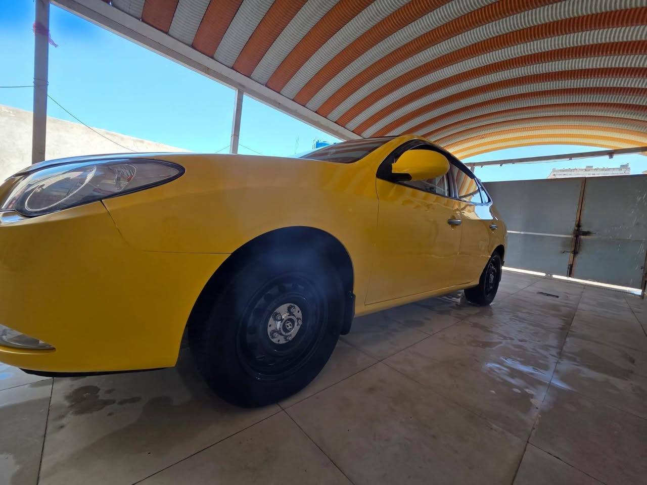 السلام عليكم للبيع النترا 2011 خليجي محرك 600 دكشن عالي السياره جديده وحلا من الصور مكانه ديوانيه  اني مكلف بنشر هاذه رقم صاحب السياره ***********
