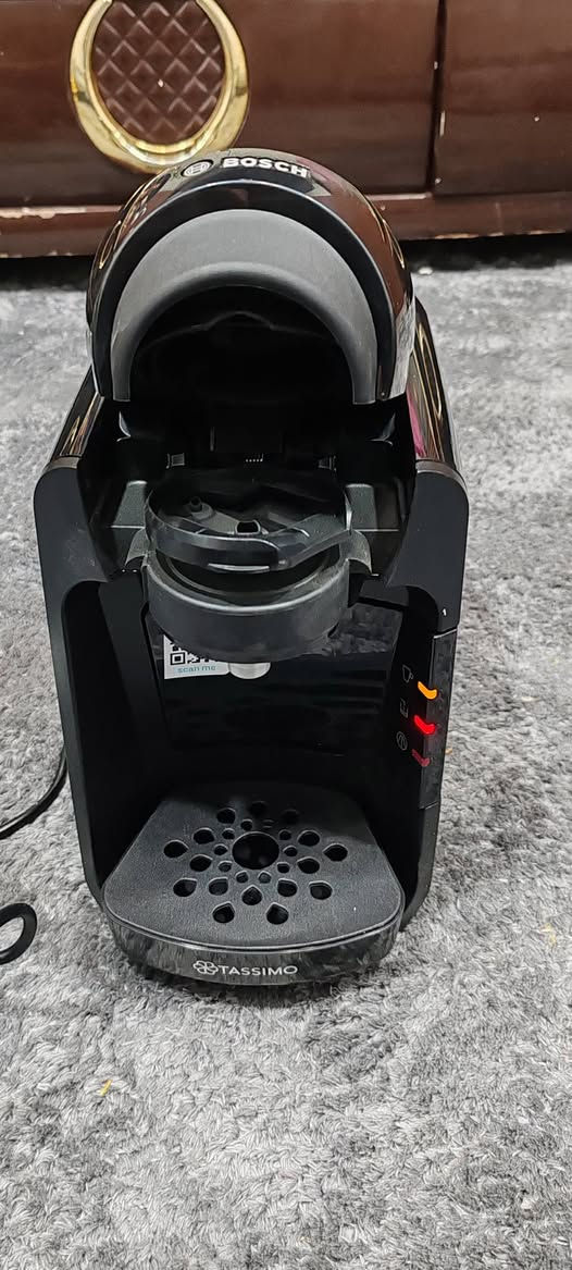 مكينه قهوه كبسول من شركه تاسيمو ماركه بوش المعروفه جديده غير مستخدم


**إذا كنت صاحب هذا الإعلان وتريد حذفه لأي سبب، رجاءا أرسل رسالة إلى الدعم الفني**