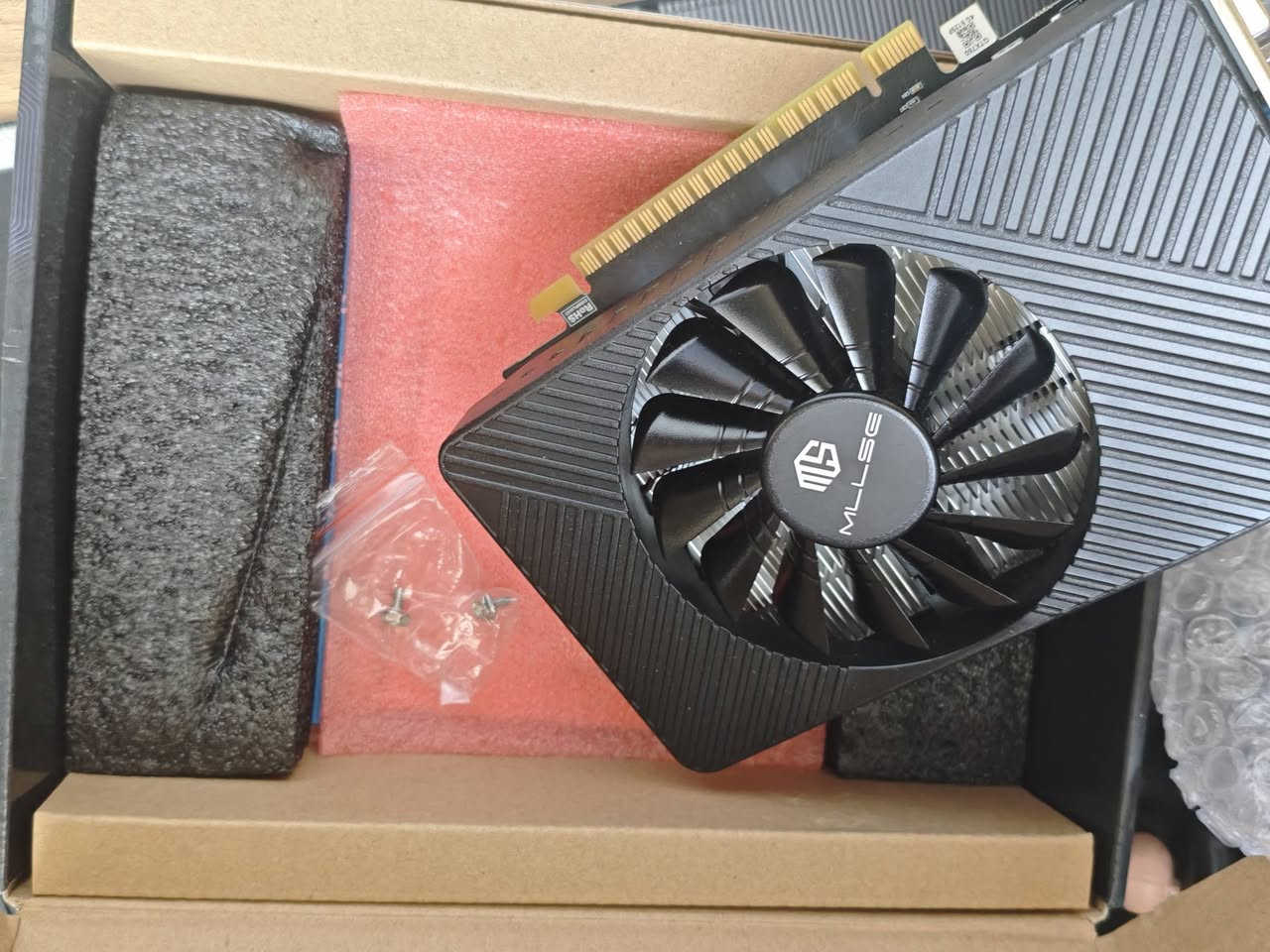 سلام عليكم 
كارت شاشة جديد شركة MLLSE
ddr5
4g قابل لي الزيادة
السعر 70 الف


**إذا كنت صاحب هذا الإعلان وتريد حذفه لأي سبب، رجاءا أرسل رسالة إلى الدعم الفني**