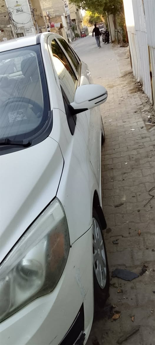 السلام عليكم بايك A115/2015
كير مكينة مكفولات 
بيها دعامية امامية بس 
ماشية 125 
حدادية جديدة 
السعر 68 وبيها مجال
اتصال او مراسلة ***********
