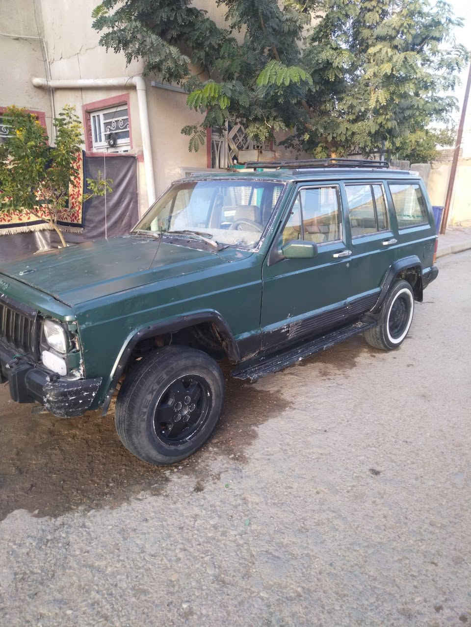 سلام عليكم سياره جيب شيروكي مديل 92رقم واسط محرك بطه ثنين ونص مكاني كوت,***********
