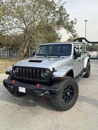 ارخص جيب كلادييتر بالعراق ‼️ النصبه تسولف🔥 موديل 2023  محرك 3.6  عليها...