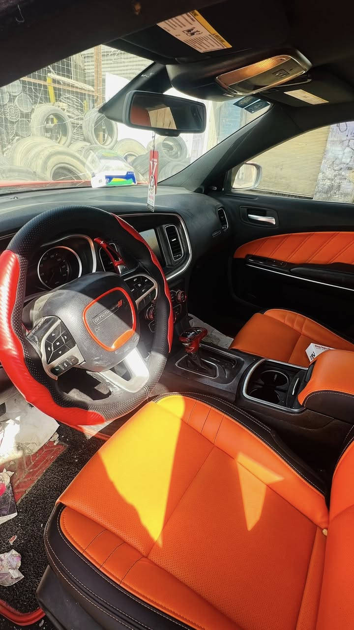 السلام عليكم
جارجر ٢٠١٨ امريكي 
ماشيه 134 ميل 
حادثها من امريكا صبغ جاملغ خلفي عكس السايق 
بالعراق صار بيها حادث تبديل باب السايق واللي وراه وشبر بالحاملغ الخلفي 
وشبر بالجامغ الامامي 
وانصبغت الصفحه كلها صور الحادث بالعراق قبل التصليح موجوده 
سياره رقم بغداد انكليزي وبأسمي 
السعر ١٨٠ وبيها مجال


**إذا كنت صاحب هذا الإعلان وتريد حذفه لأي سبب، رجاءا أرسل رسالة إلى الدعم الفني**