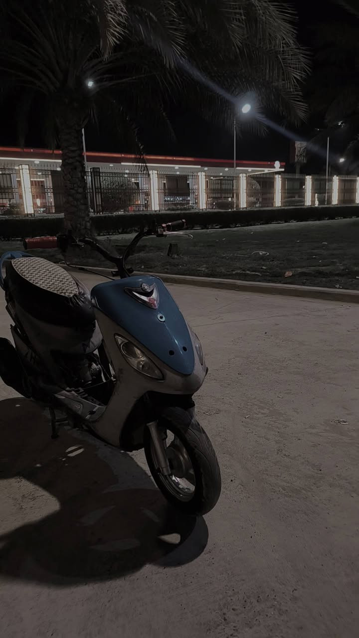 سلام عليكم دراجة ماكس منغولي مكينة 49 مفتوحه مكينة ناعمه دراجه كلها ملحه شلعه ومعدل سعرها 375وبيها مجال شراي يتصل المو شراي لا تعبني ***********
