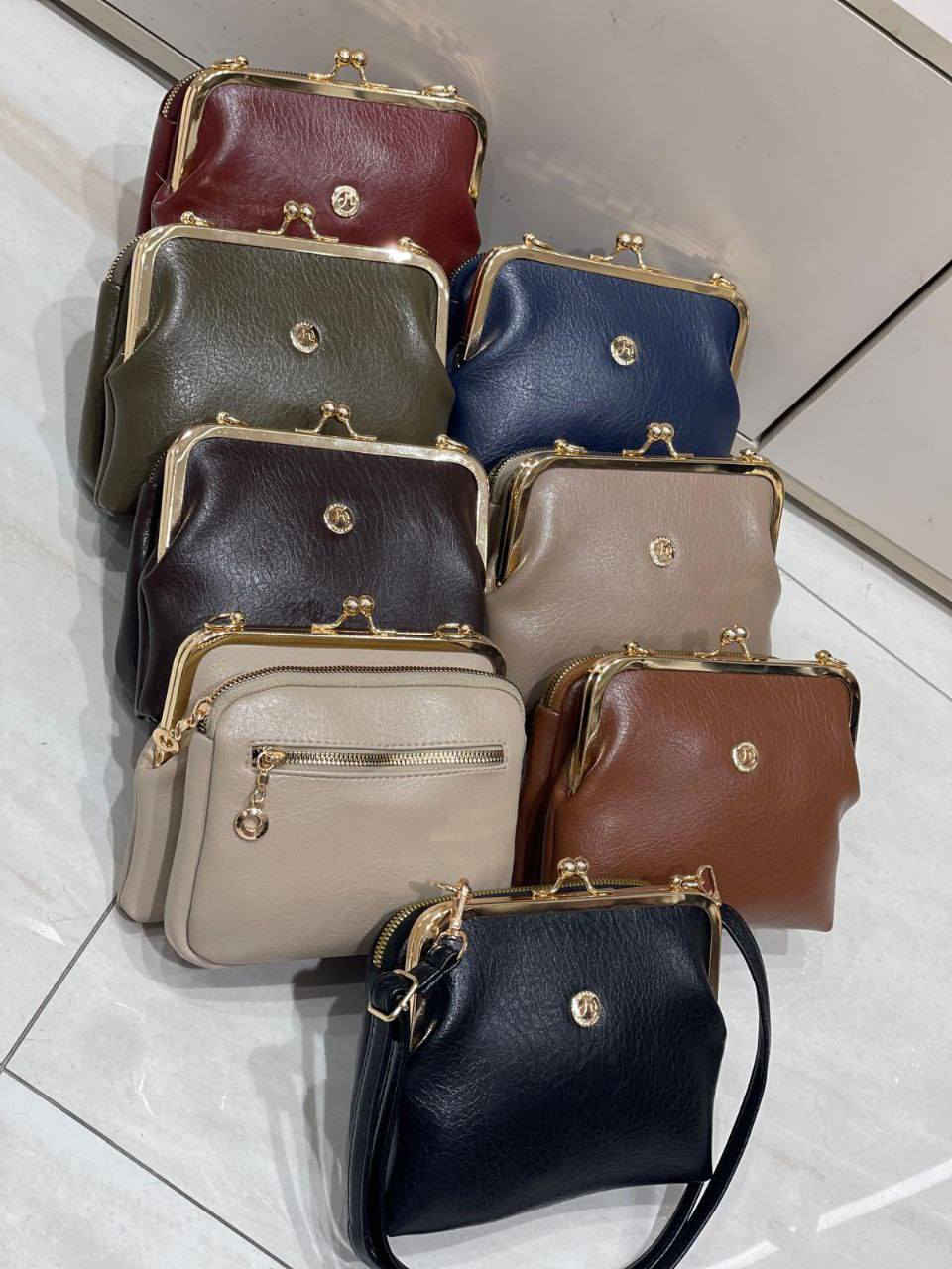 كل يوم حقيبة جديدة… وكل حقيبة لها قصة 🎒
صور، أفكار، وستايلات تلهمك تختار الأفضل 👑
انضم لعالم الأناقة معنا ✨الشحن من اسطنبول تركيا لكافة دول العالم،اقل كمية للشراء 225. قطعة للتواصل واتساب مباشر ⬇️
https://wa.me/+905313199611


**إذا كنت صاحب هذا الإعلان وتريد حذفه لأي سبب، رجاءا أرسل رسالة إلى الدعم الفني**