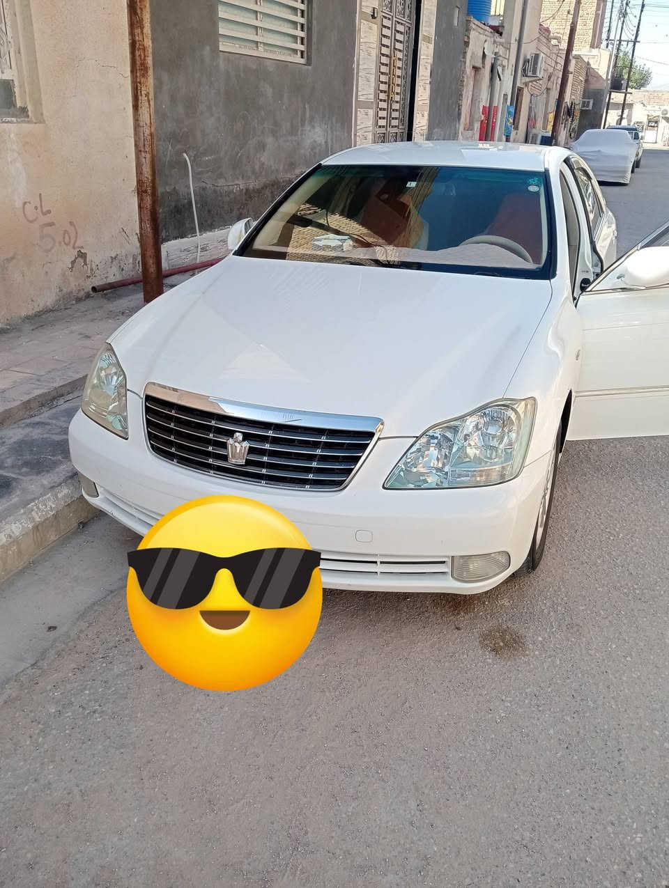 السلام عليكم البيع شاهينه حاويه كفاله عامه محجوز تسجيل بالمرور ذي قار شاصي 80 دكمتين *********** السعر 75 بيها مجال
