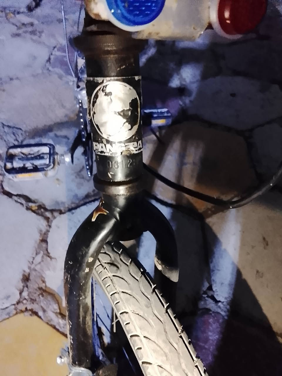 بايسكل ابو الطبكه كامل اي نقص مابي مراوس اب بايسكل بناتي


**إذا كنت صاحب هذا الإعلان وتريد حذفه لأي سبب، رجاءا أرسل رسالة إلى الدعم الفني**