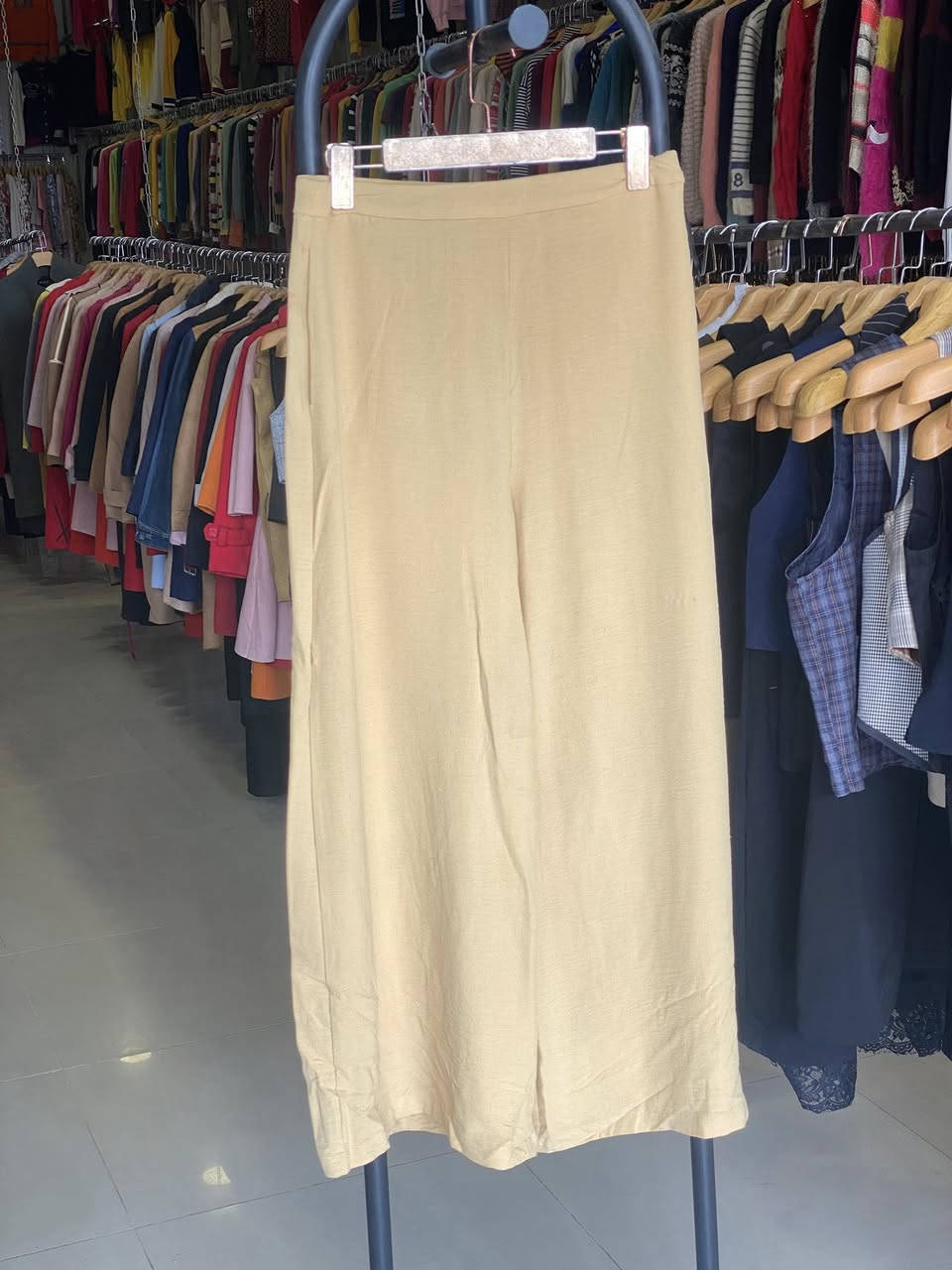 نموذج من كسر اليوم كيلوت ( نسائي) 😍


**إذا كنت صاحب هذا الإعلان وتريد حذفه لأي سبب، رجاءا أرسل رسالة إلى الدعم الفني**