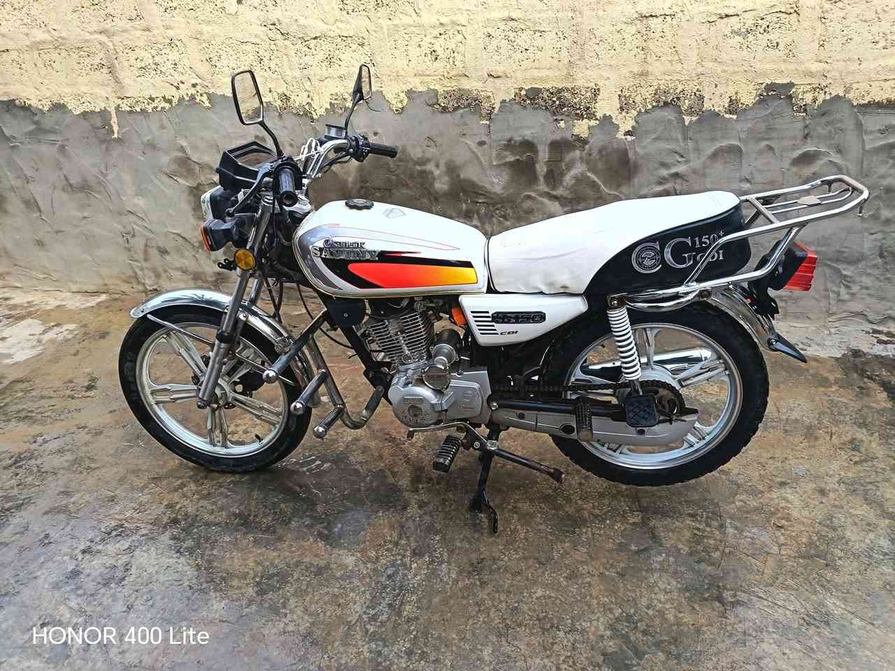 دراجة سيفان موديل 21 اوراق كامله كهربايات شغاله سلف هندر شغال الاتصال على الرقم ***********
