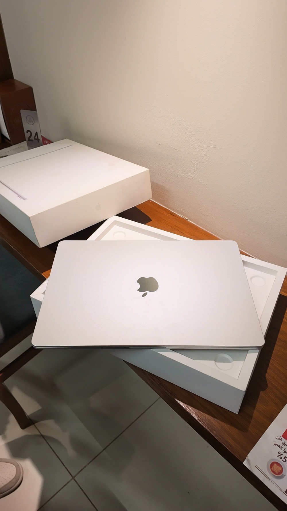 اجهزه الماك بوك المتوفره شرق اوسط كامل ملحقات

Macbook Air M2
512 GB Hard
8 GB Ram
Battery 100%
Cycle 20
15 inch
Midnight 
1,200,000 IQD


Macbook Air M2
512 GB Hard
8 GB Ram
Battery 100%
Cycle 20
15 inch
Gold
1,200,000 IQD

Macbook Air M2
512 GB Hard
8 GB Ram
Battery 100%
Cycle 16
15 inch
Silver 
1,200,000 IQD

Macbook Air M2
512 GB Hard
8 GB Ram
Battery 100%
Cycle 38
13,6 inch
Midnight 
1,100,000 IQD

Macbook Air M2
256 GB Hard
8 GB Ram
Battery 100%
Cycle 9
13,6 inch
Silver 
1,000,000 IQD
كل الاجهزه نظافه 100% مكفوله وكامل ملحقات شرق اوسط وكاله ماستر ستور العراق باقي الصور والتفاصيل منشوره على البيج 

https://www.instagram.com/imac.iq?igsh=MWRqYjNzZG8yaHp2ZQ%3D%3D&utm_source=qr
للتواصل على الخاص او على الواتس
***********