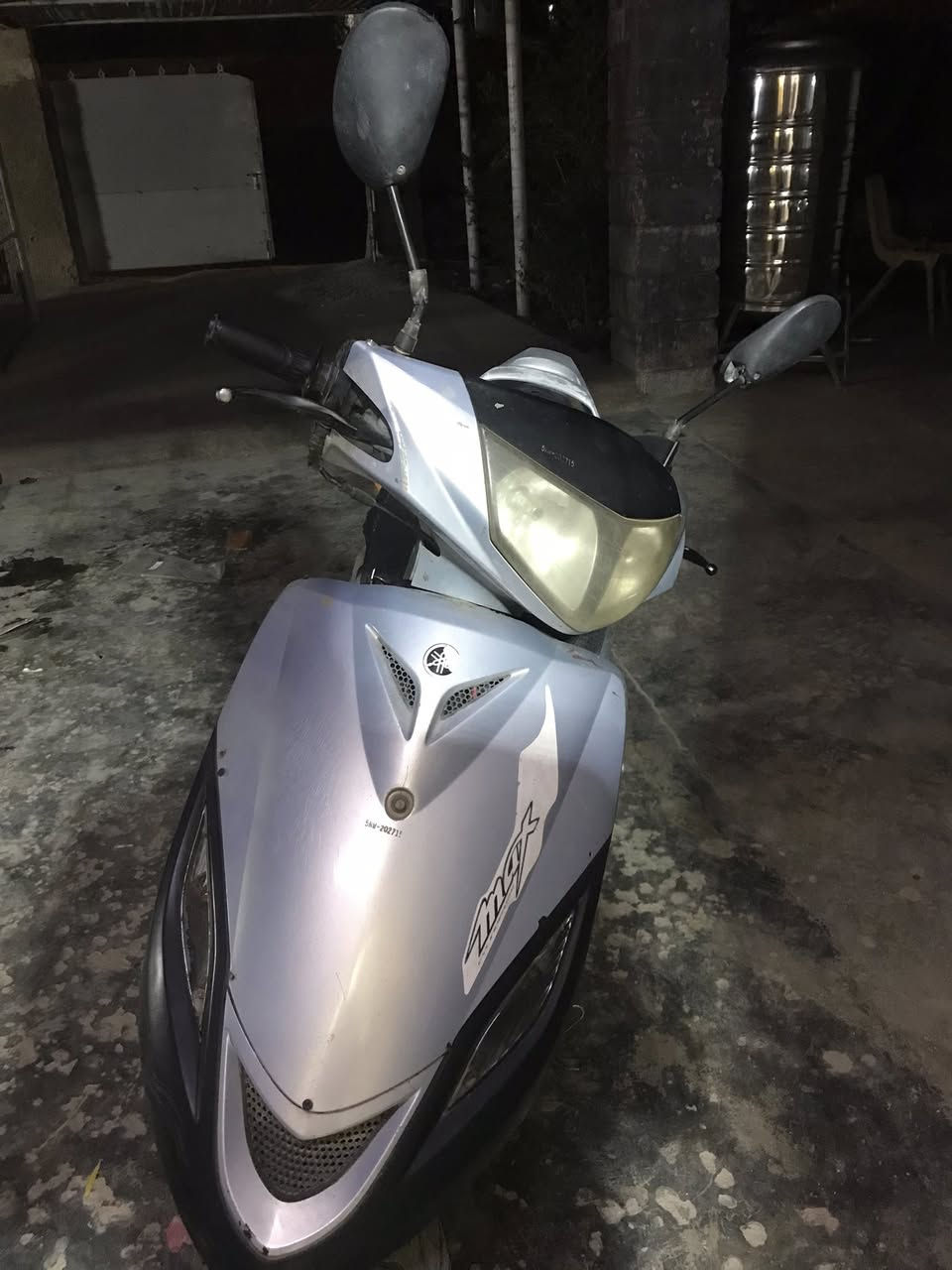 سلام عليكم موطور سايم نضيف ونشط ماشاءالله عليه شغال مابي كلشي شغال نگره سلف هندر شغال بسعر مناسم الشراي يتصل ***********مكاني حديثه الخفاجيه
