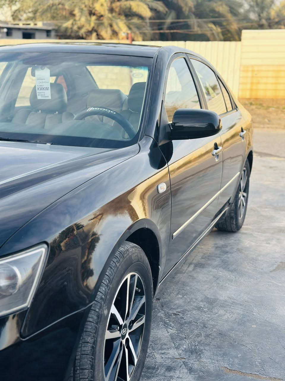 سلام عليكم ادوات ادوات ادوات  وينه اليدور جديد السياره بل لايلون 2009وارد خليجي السياره فول فول ماشيه 140مكين بل لايلون رقم الستفسار ***********🫷علمن مكان السياره واسط عزيزيه 🫸السعر 55وبيهه مجال
