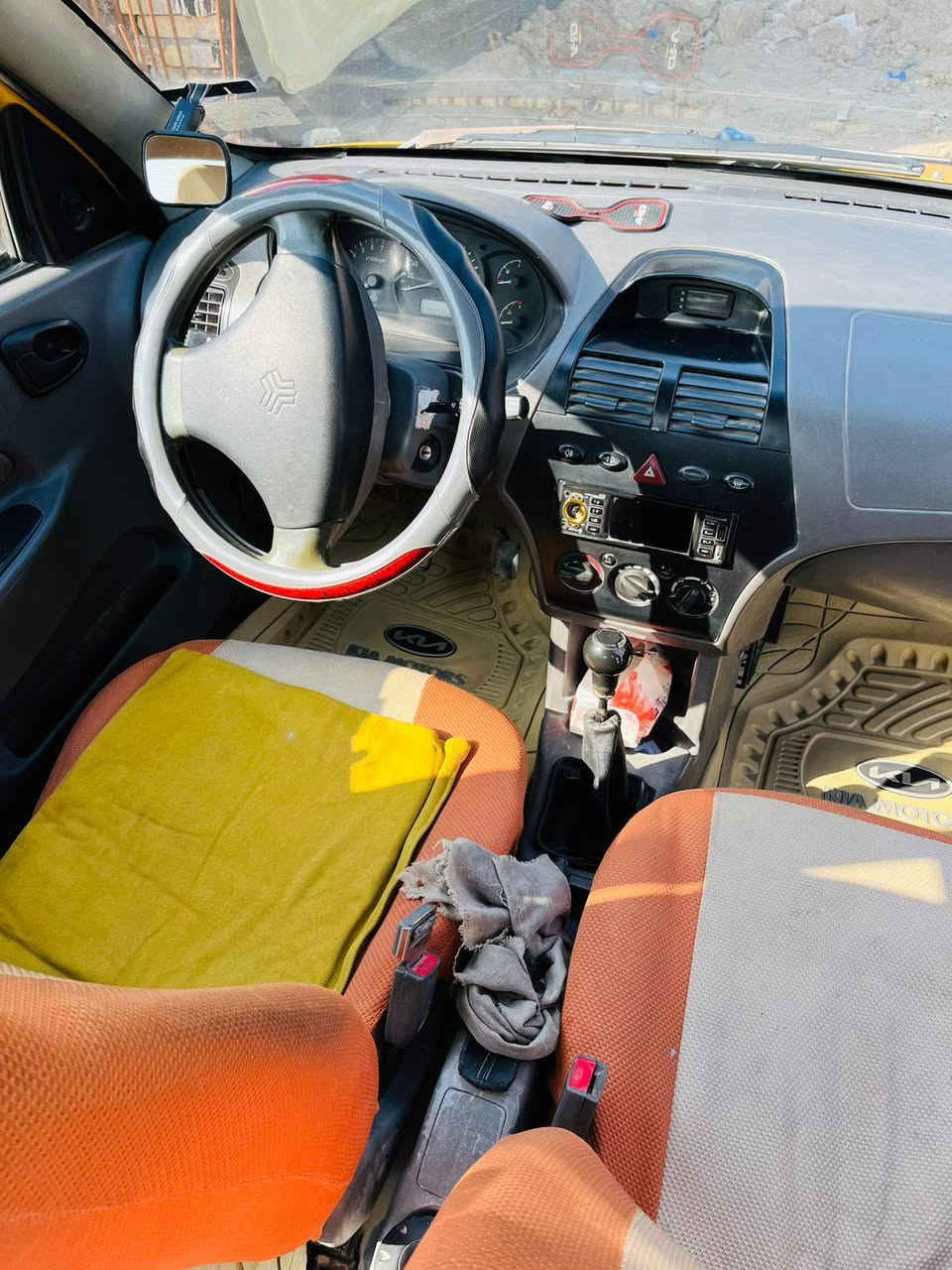 طيبه ٢٠١٥ بأسمي الديوانية التقيه الثالثة تخم تاير تبريد تدفئه كلشي ما ناقصه بيها خيط تبخير مكفولة السعر 38 وبيها مجال ***********
