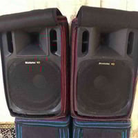 سماعات W17 الاصلي الايطالي نضافه 95% للستفسار اكثر خاص او الاتصال 0785...