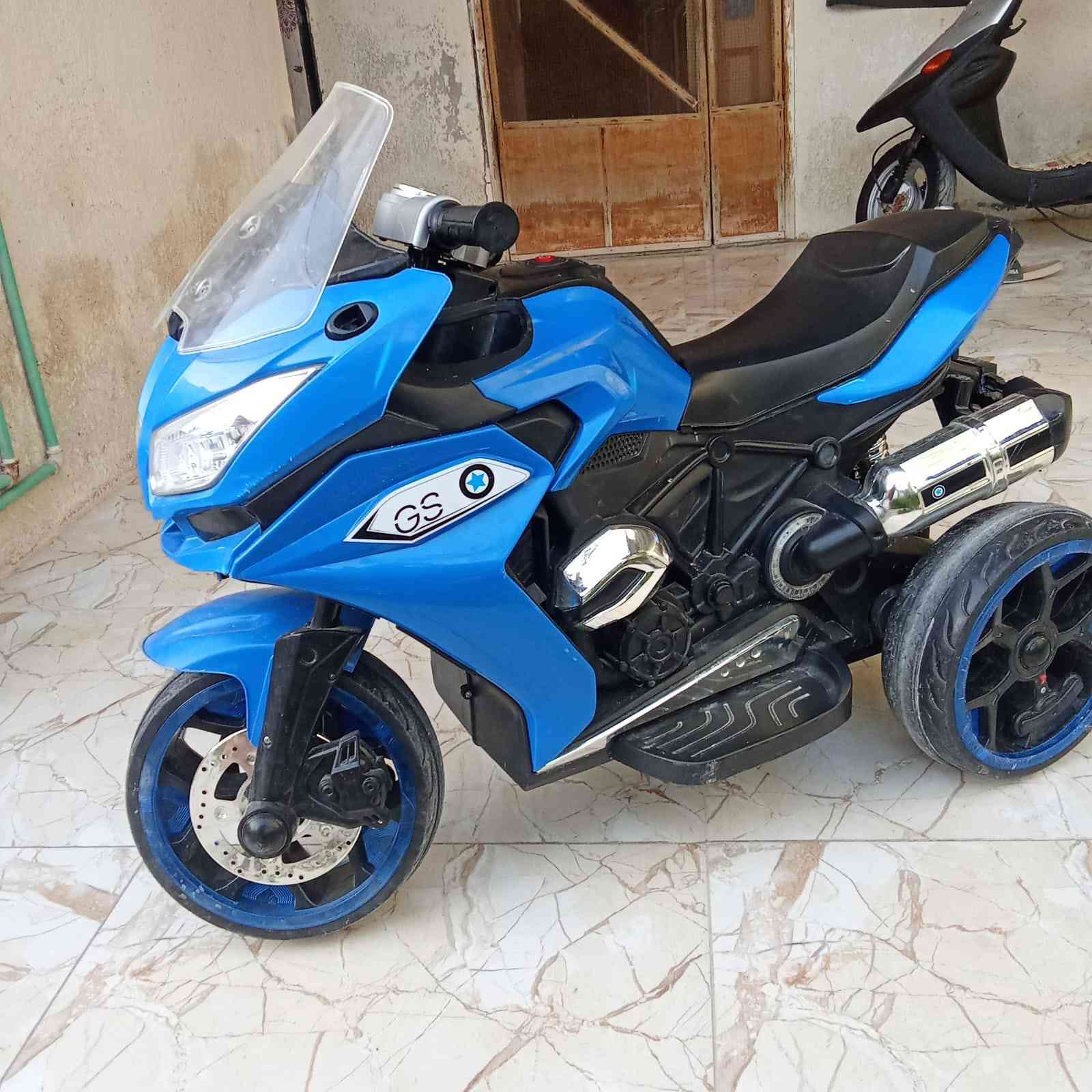 السلام عليكم دراجه كلش نضيفه بطاريه جديده كله شغاله بسعر 75 بصره كزيزه الدراجه جبيره مو زغيره


**إذا كنت صاحب هذا الإعلان وتريد حذفه لأي سبب، رجاءا أرسل رسالة إلى الدعم الفني**