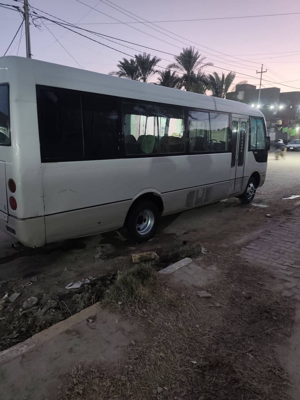 سلام عليكم ورحمه الله وبركاته
للبيع روزه موديل 2003 رقم الاماني بصره شرط التحويل مصفره من كلشي وصل خط وبحث جديد مكينه بل كارتون جديد كير اكسن جداد حداديه واربع اوياله صار اسبوع من فاتحهن تخم تاير كهربائيات كلهه شغاله سياره جاهزه السعر 130 وبيهه مجال الاستفسار ***********
