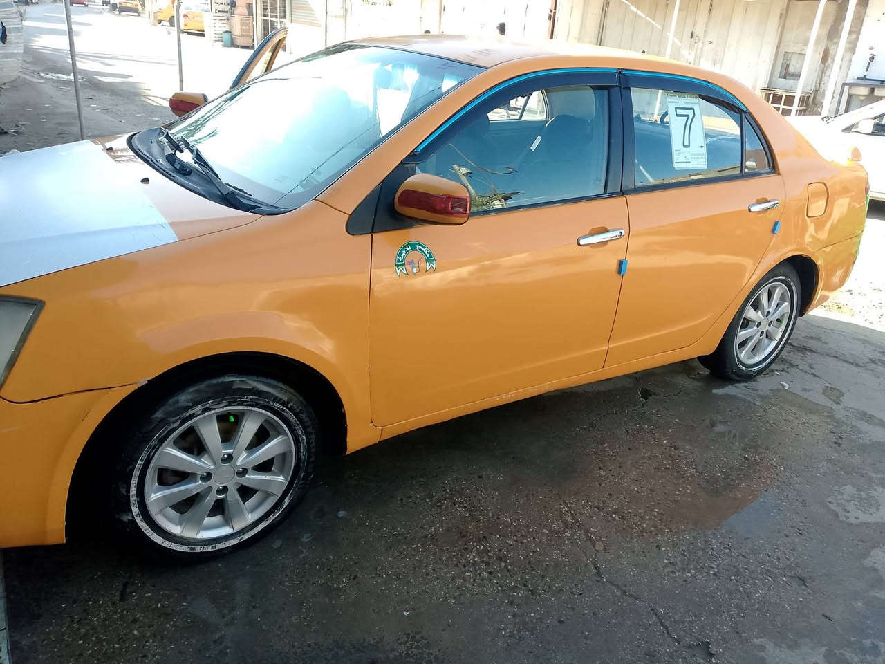 جيلي موبل موديل 12بسمي بسمي محرك وكير خيرمن الله كيرعادي سياره مصبوغه حزام سنترلوك ابشرط التراي بسمي رقم انكليزي تحويل ثاني يوم عنوان بغدادالزعفرانيه الاتصال ***********لسعر 38وبيه حك الجيه
