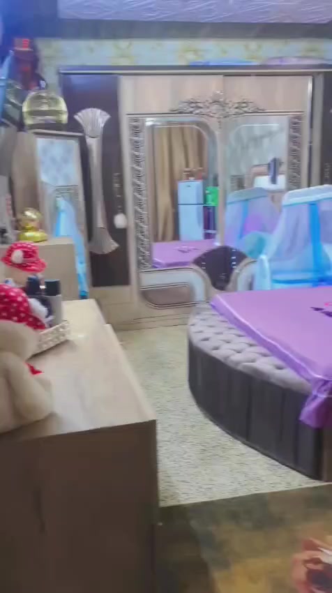 البيع العنوان بغداد حي السفير 
***********
