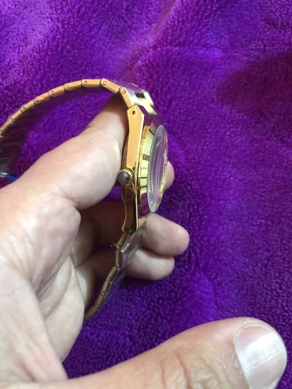 ساعة بوديغار
قطعة ذهبية رووعة
باللوك


**إذا كنت صاحب هذا الإعلان وتريد حذفه لأي سبب، رجاءا أرسل رسالة إلى الدعم الفني**