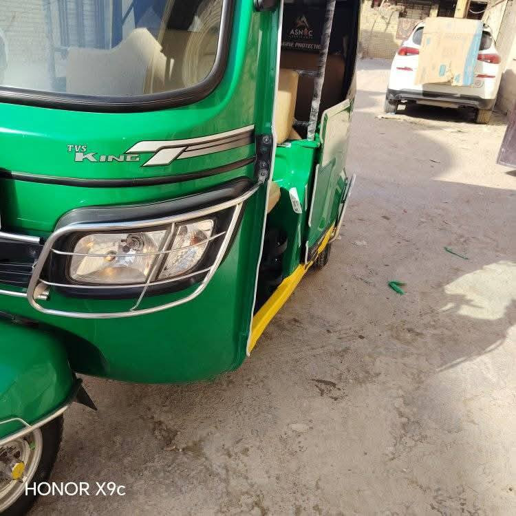 السلام عليكم تكيك تي في اس 22مكفوله كفاله عامه  تخم تاير داخله هزه باسمي من كلشي  مكفوله كشر ومكينه واكسل للبيع فقط جادر يرادلهه مكاني الامين ثانيه السدة سعر اتصل او خاص ***********
