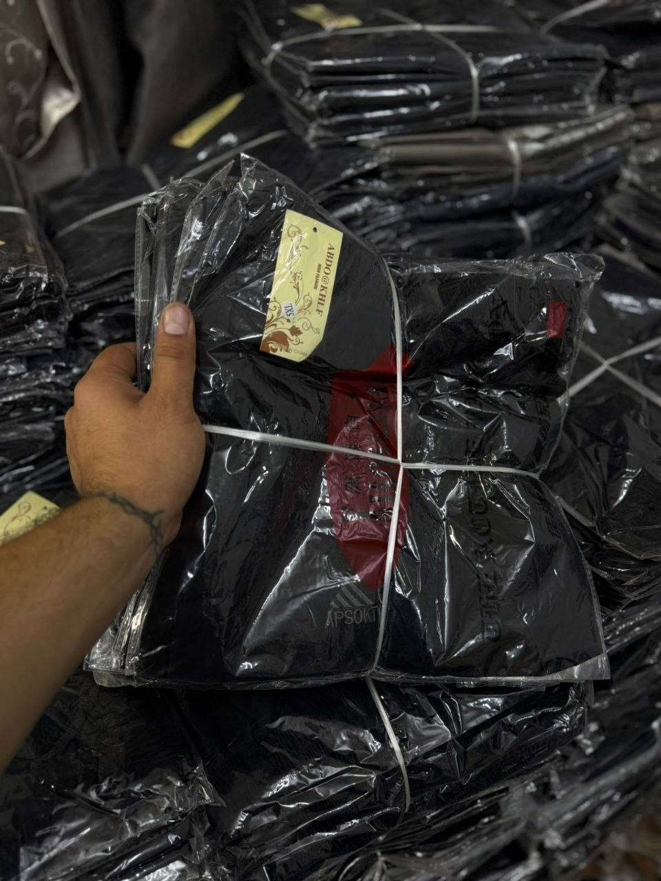 بجامه وتر بروف صيني
درزن 12 قطعه ب42 الف


**إذا كنت صاحب هذا الإعلان وتريد حذفه لأي سبب، رجاءا أرسل رسالة إلى الدعم الفني**