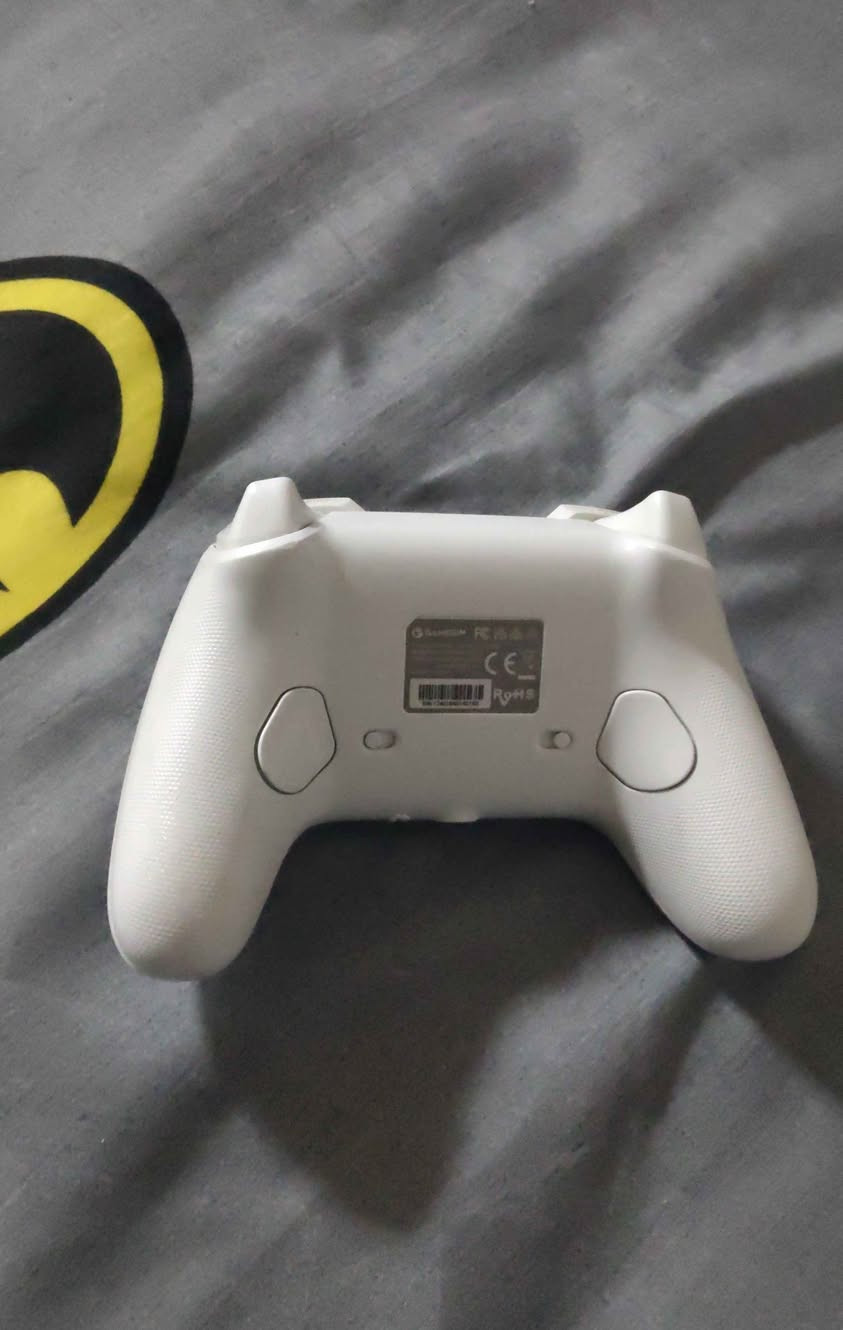 نەکراوەتەوە و زۆر پاکە 1 تێرا بایتە + دەسکی gamesir کە 2 دوگمەی دواوەی هەیە.
160 هەزار سلێمانی السليمانية, العراق


**إذا كنت صاحب هذا الإعلان وتريد حذفه لأي سبب، رجاءا أرسل رسالة إلى الدعم الفني**
