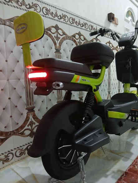 دراجه شحن للبيع فول مواصفات لتصال على رقم ***********
