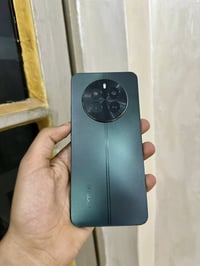 ريلمي ١٢ 5G • ٥١٢ جيجا رام ١٦ • شاشة أموليد ١٢٠ هرتز