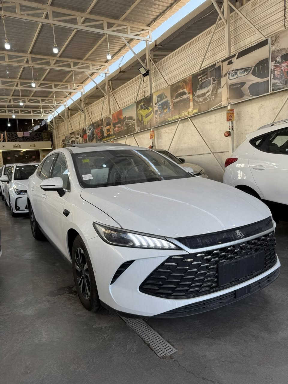 � معرض أســد بغــداد لتجارة السيارات 🔥

🚘 بي واي دي Qin Plus الفــول مواصفات

✅ فتحة سقف
✅ 13 كامرة محيطية
✅ نظام Auto Park (الاصطفاف الذاتي)
✅ مقاعد جلد كهربائية
✅ مرايا شفط
✅ رادار النقطة العمياء
✅ حساسات 360 درجة
✅ بصمة تشغيل ودخول ذكي
✅ ويل كب كروم قياس 16

📍 الموقع: بغداد – الكريعات – معرض أسد بغداد

🔄 الخدمات:
بيع ✅ | شراء ✅ | مراوس ✅

📞 للاستفسار:
📱 *********** – علي
📱 *********** – علي
📱 *********** – ليث
📱 *********** – عبدالله

🚘 #أسد_بغداد
🚘 #BYD_Qin_Plus
🚘 #بي_واي_دي
🚘 #سيارات_بغداد
