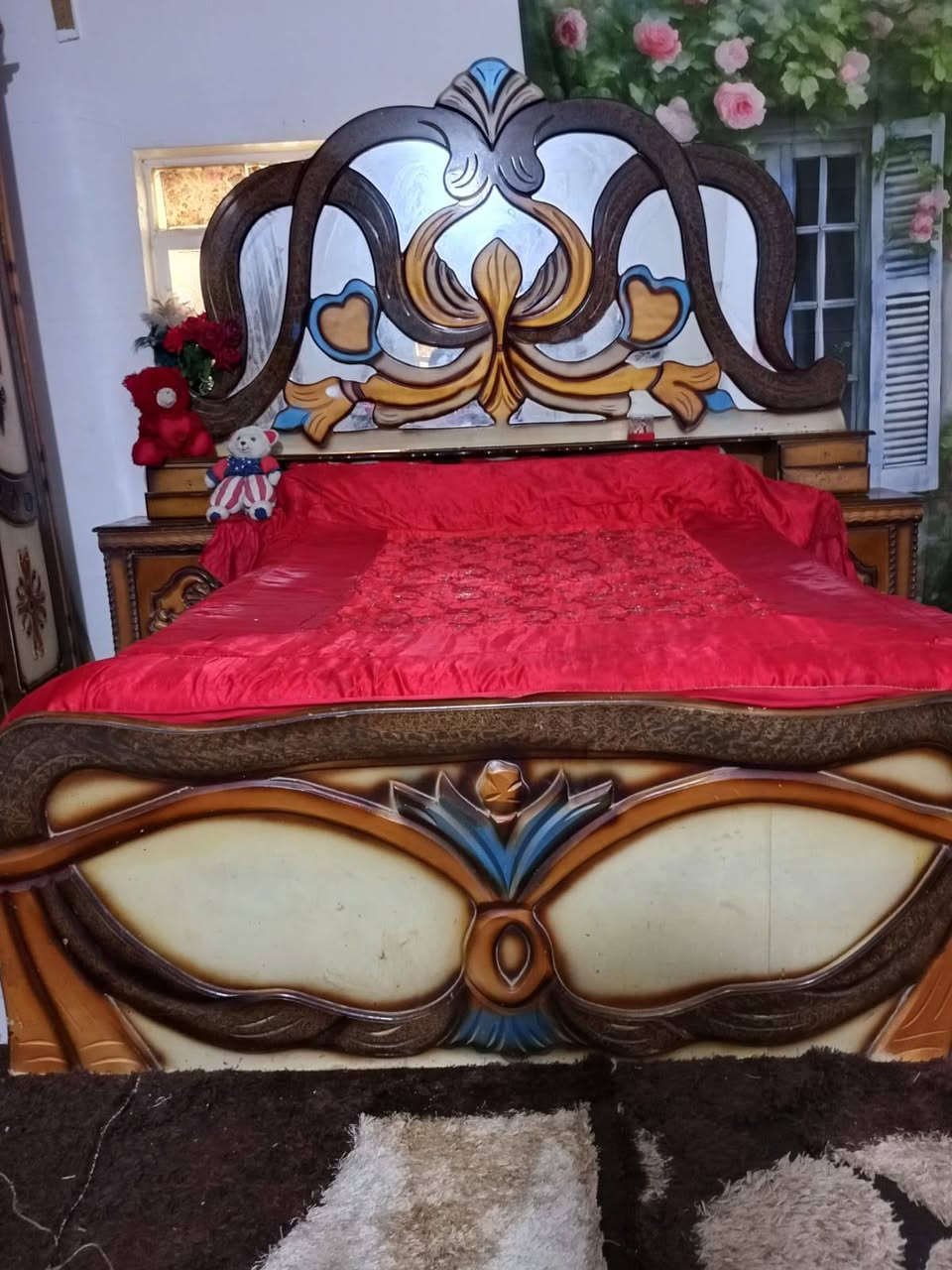 غرفة نوم كامله+بلازمه شغاله
السعر 800 بيع مستعجل***********
