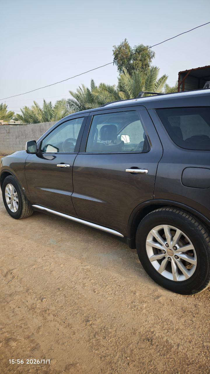 السلام عليكم 
دوج دورنكو 2015 ليمتد ضرر خفيف جاملغ وبنيد مبدل صور سونار الحادث مرفوق مع الصور
رقم ذي قار انكليزي  بسمي تحويل ثاني يوم
 السياره جديده 
داخلها بيجي صاج  شفتات استيرن شاشه كبيره حساسات خلفية تخم تاير امامي جديد حداديه جديده لايت زينون بصمة ابواب كشن كهرباء تدفئه بالكشنات هيترات بالمري 4 قطع تبريد محرك وكير مكفولات فقط الكاور مفتوح
 المحرك 3600 الكير ماوس 
مكان السياره الناصريه
السعر 185 وبيها مجال


**إذا كنت صاحب هذا الإعلان وتريد حذفه لأي سبب، رجاءا أرسل رسالة إلى الدعم الفني**