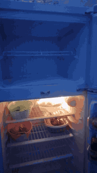 ثلاجه ١٨ قدم فورس مستعمله شهر بعدهي ع نضافتها 07835782664